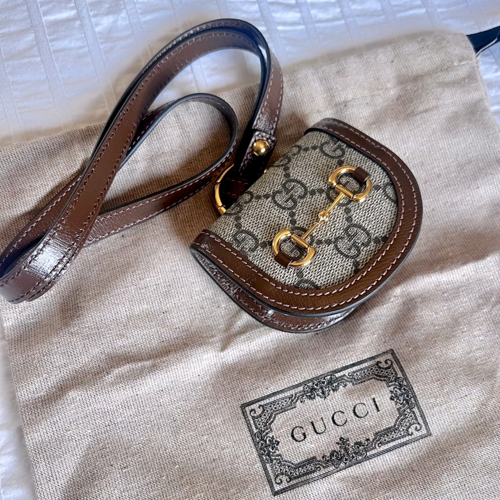 Gucci, GUCCI HORSEBIT 1955 CASE FOR AIRPODS, New, 100% authentic